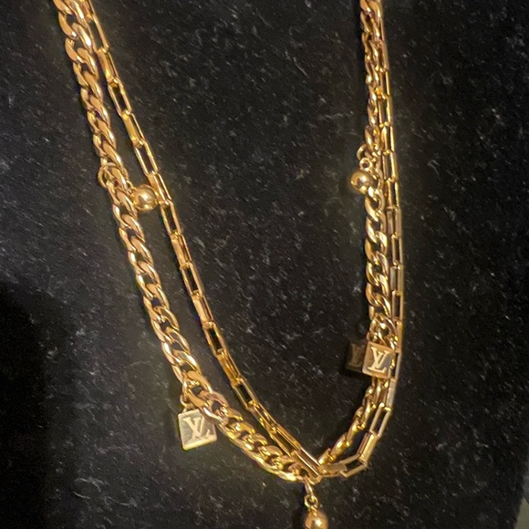 Louis Vuitton Double Gold Chain Necklace - Picture 4 of 5